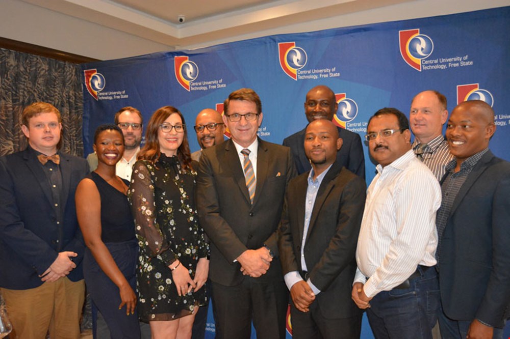 Employees celebrated at the 4th annual Vice-Chancellor’s Excellence awards