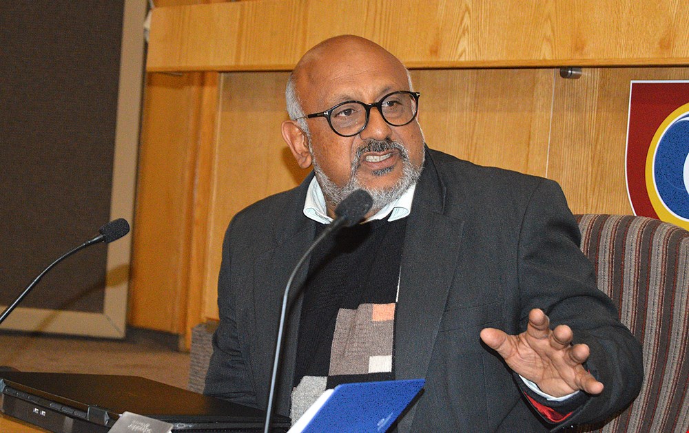 CUT faculty hosts the inaugural Research Centre on Human Technology interaction workshop to reimagine knowledge in a technological age
