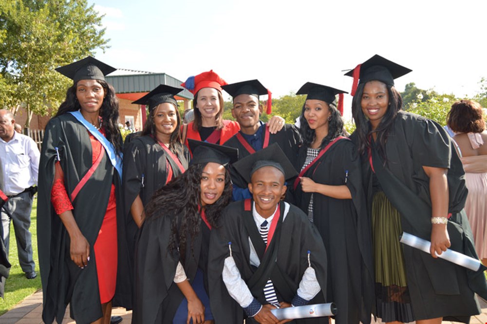 CUT celebrates 2017 autumn graduations