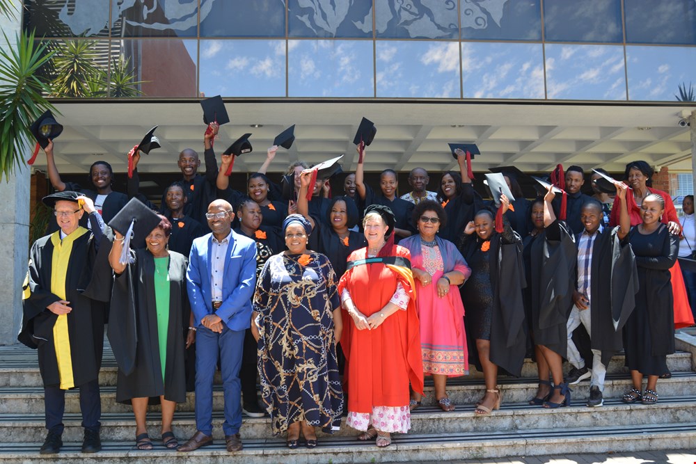 CUT hosts Global University of Lifelong Learning Graduation Ceremony