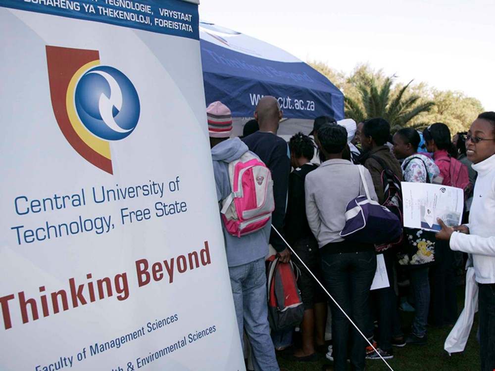 CUT offers 15 scholarships to the top 100 grade 12 learners