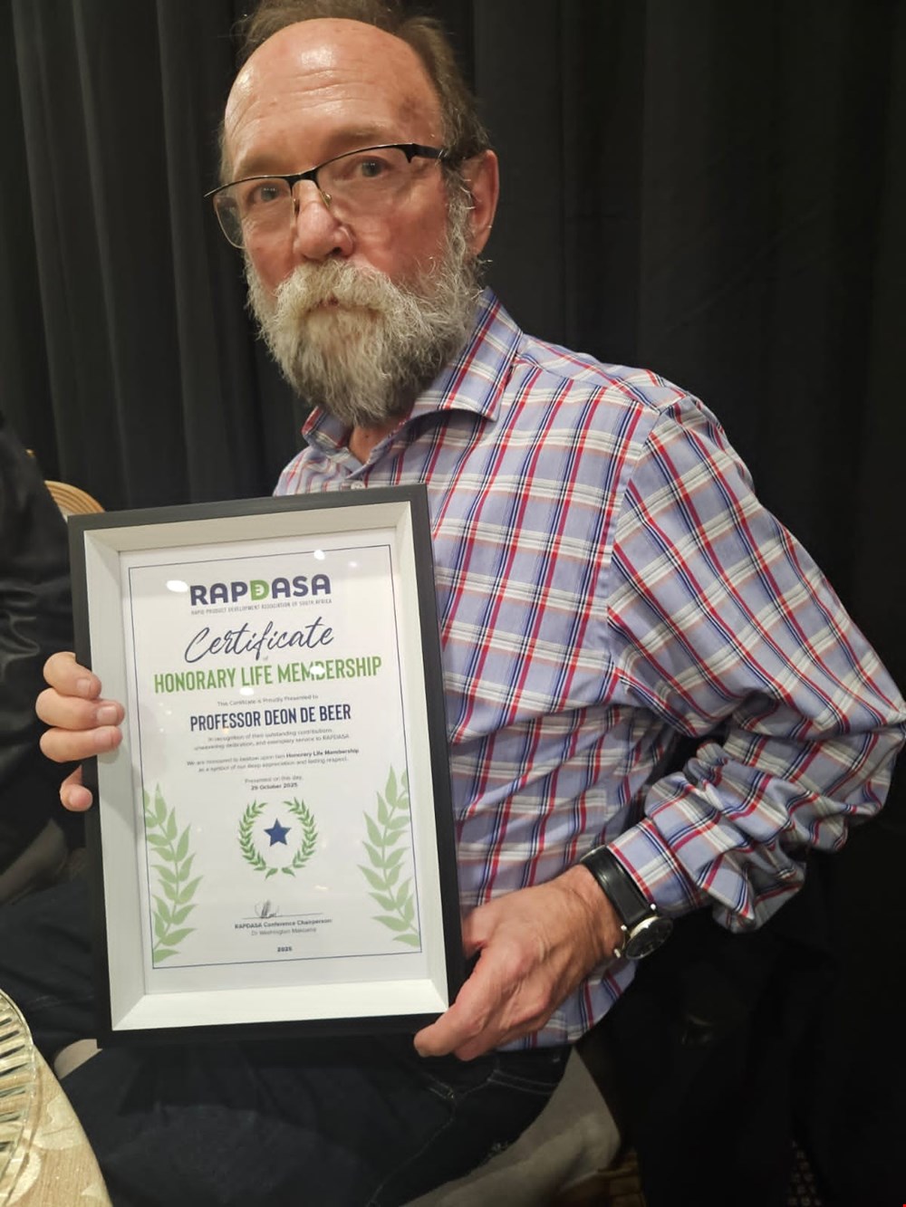 Prof. Deon de Beer Receives Lifetime Achievement Award for Pioneering Contributions to Additive Manufacturing