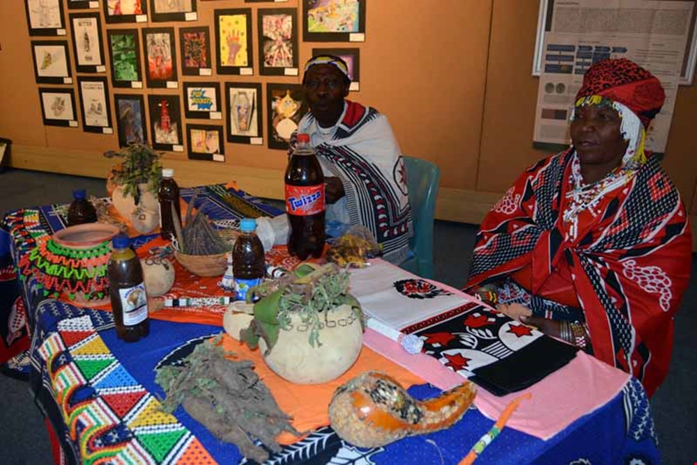 CUT Scientists collaborate with traditional healers