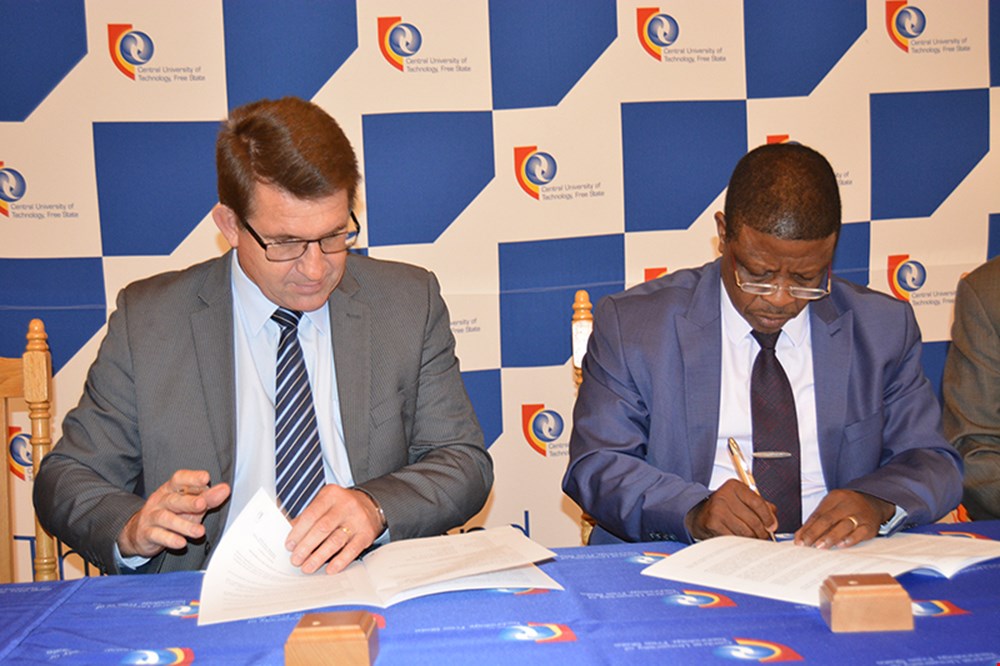 Botswana Open University and CUT formalise relations