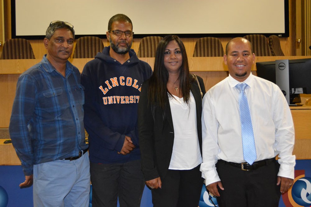 International students visit CUT