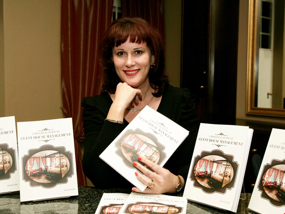 CUT researchers publish a practical guide for Guest House Management 