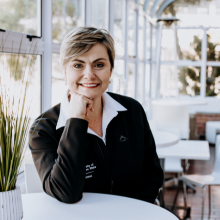 Dr Dalene Crowther