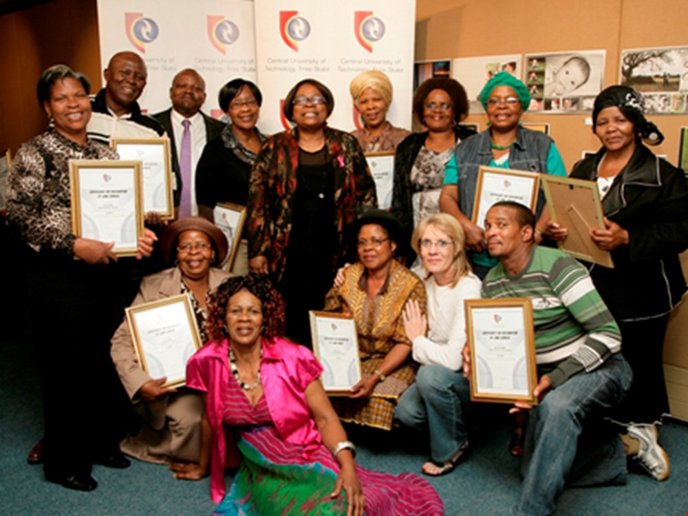 CUT recognise staff members for long service