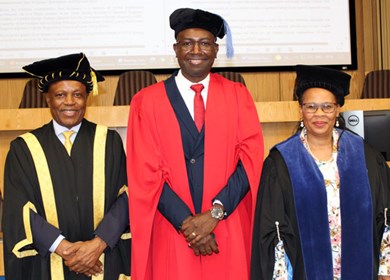 Prof. Kanzumba Kusakana inaugurated as full professor at the Central University of Technology