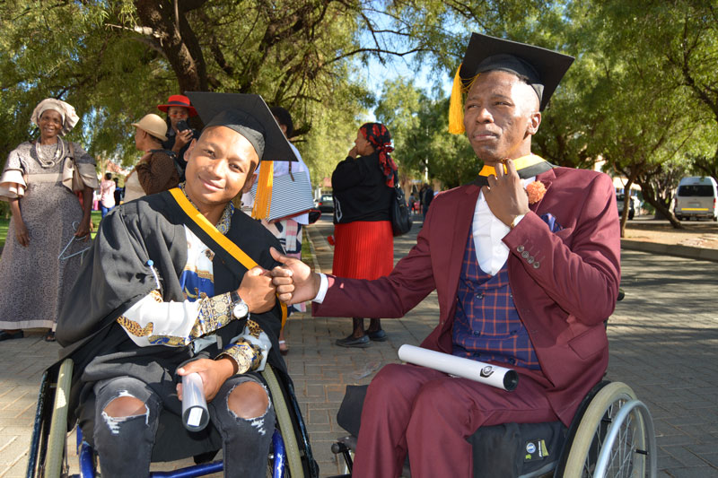 Two CUT graduates turn their disability into achievement