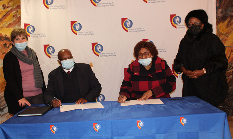 CUT and Maccauvlei Learning Academy renew MoU