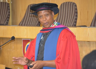 CUT’s Professor Crispen Chipunza inducted as a full professor delivers his address in one of his research expertise, counterproductive work behaviour 