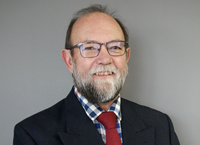 CUT’s Prof. Deon de Beer achieves national recognition with Tier 1 NRF-SARChI Chair in Medical Product Development CUT’s Prof. Deon de Beer achieves national recognition with Tier 1 NRF-SARChI Chair in Medical Product Development