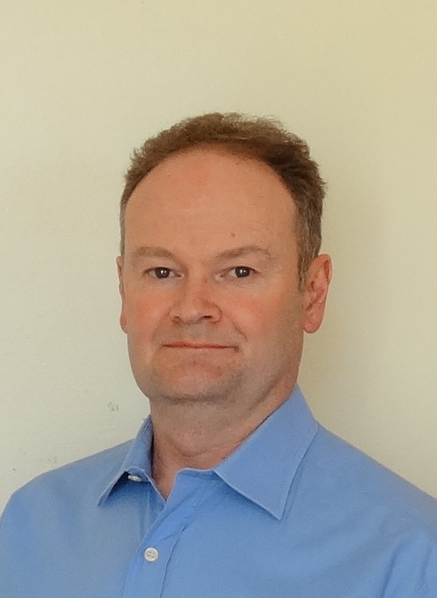 Dr Kobus van der Walt Dr Kobus van der Walt
