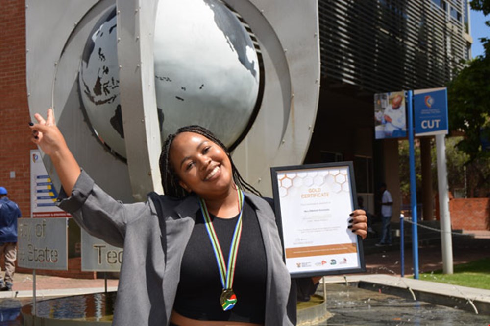 CUT student Neo Ramasilo to represent SA at the World Mobile Robotics Competition in France