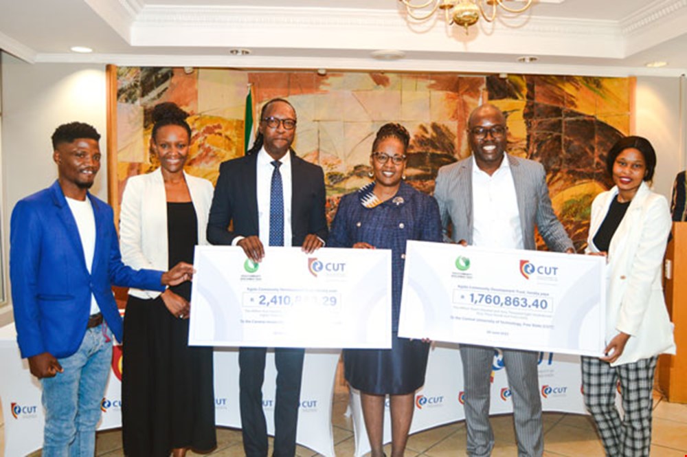 Kgolo Community Development Trust contributes millions to alleviate CUT graduate debt