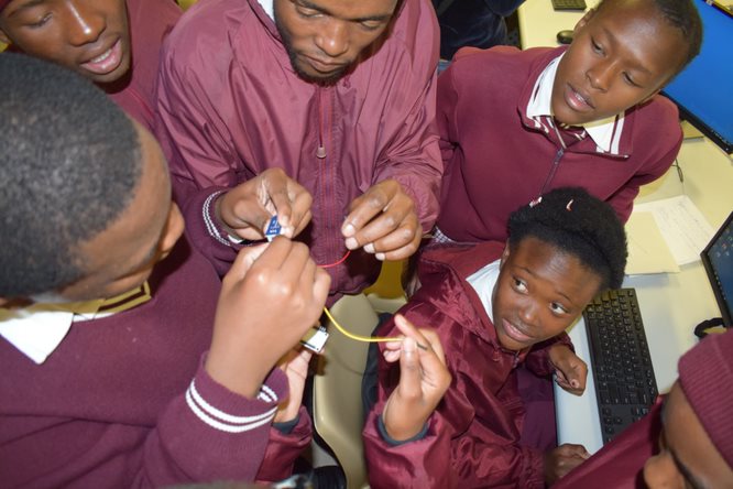 CUT and UFS join national scientists in commemoration of Science Week