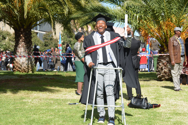 CUT’s safe and accessible environment sees Galeboe Thabiso obtain his second qualification at the 2022 Autumn Graduations